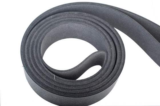Cintura trasportatrice in feltro di lana resistente alle alte temperature Convogliatore a linea verticale a profilo di alluminio