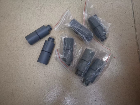 C4 Ricambi per rivestimento in polvere Portatore di elettrodi 390916 390915 Corpo dell'ugello 390204